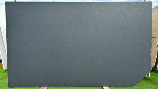 Absolute Black Honed 2cm