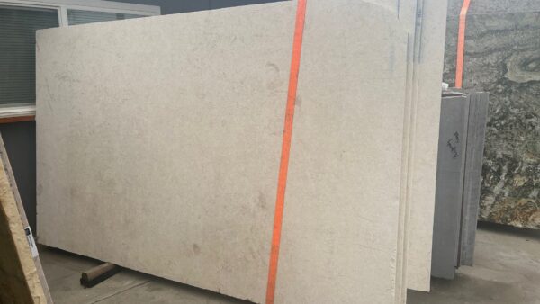 Jerusalem Sand
Honed 3cm