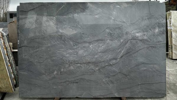 Mercury Gray Polished 2cm